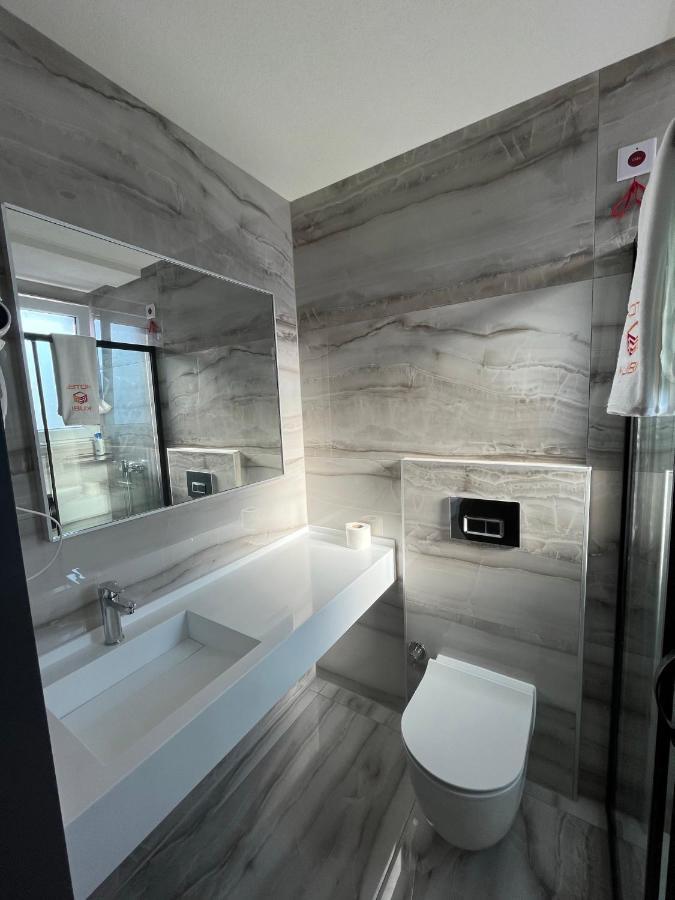 Kubi Hotel สตรูกา ภายนอก รูปภาพ